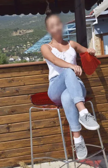 Antonia, 34