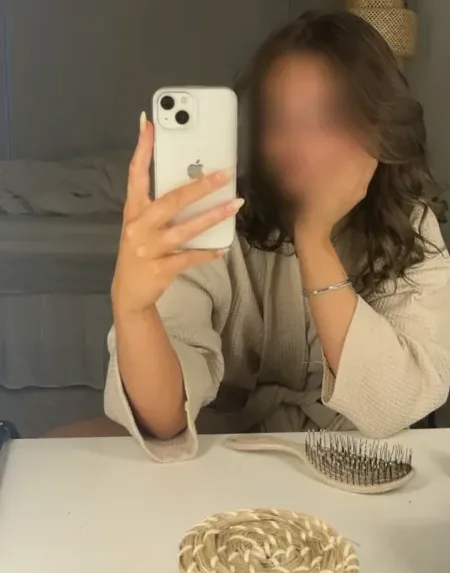 Bianca, 20