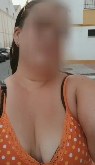 Bianca, 24