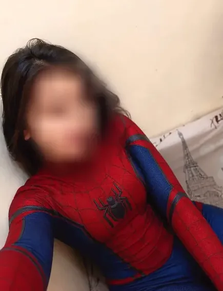 Josephine, 25