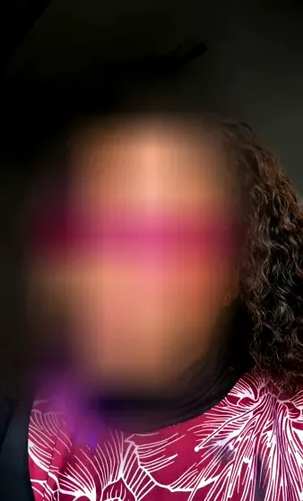 Katrin, 25