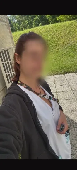 Lara, 29