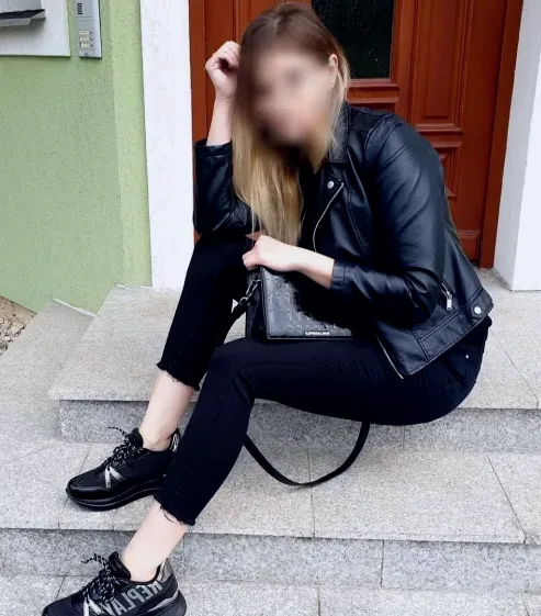 Miriam, 37