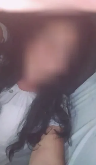 Nadine, 39