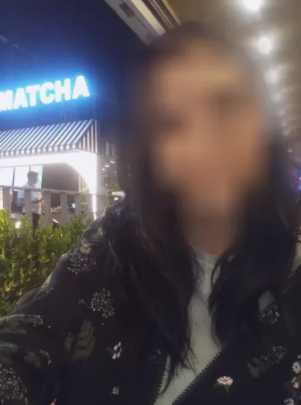 Nora, 40